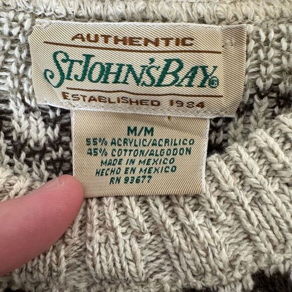 St John’s Bay Men’s Vintage Sweater Size Medium Acrylic Blend - Picture 8 of 11